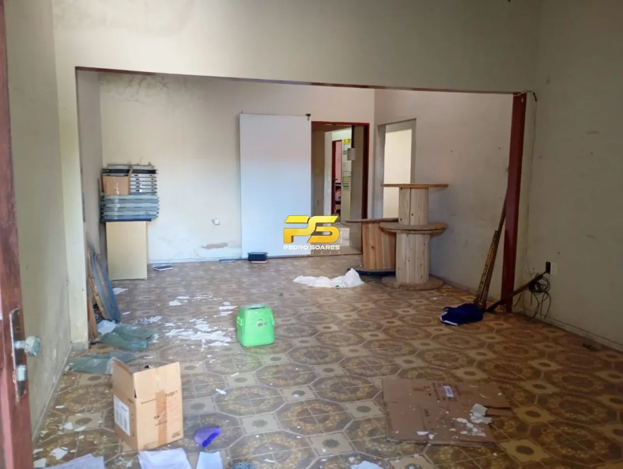 CASA COM 4 QUARTOS E GARAGEM PARA 4 CARROS NA TORRE/EXPEDICIONÁRIOS REF: 27 - Foto 3