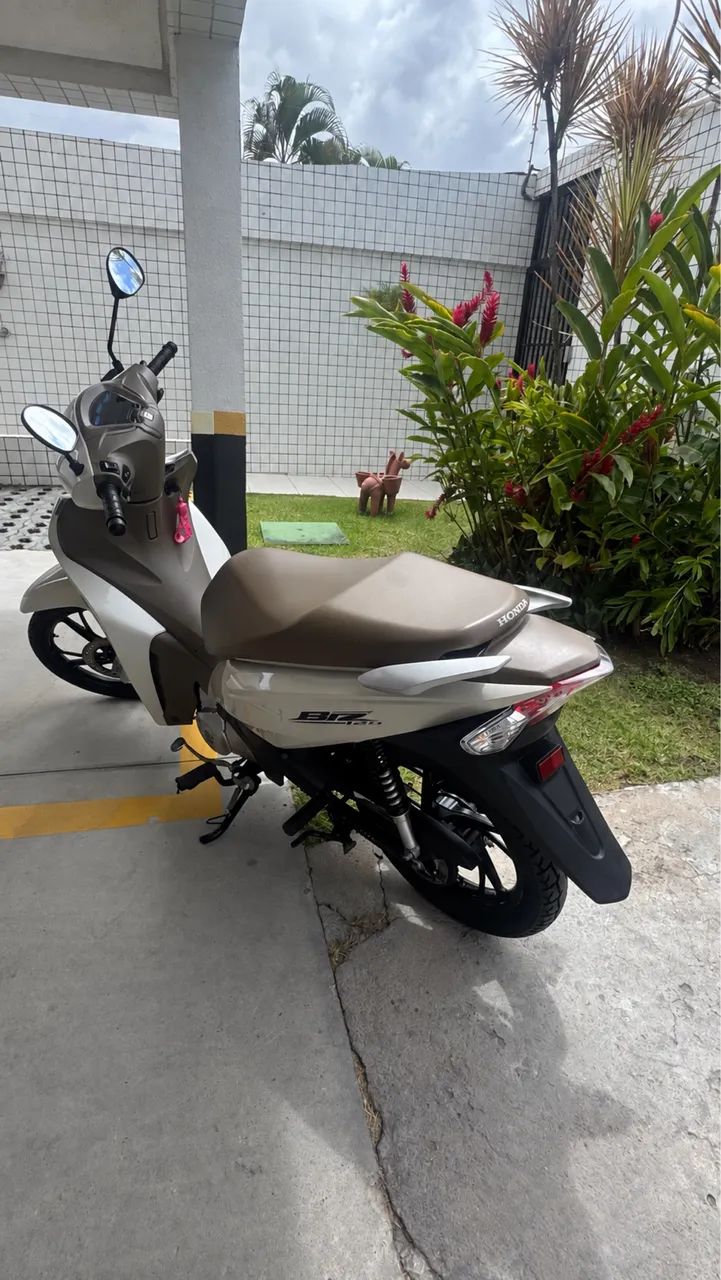 Biz 125 em estado de zero