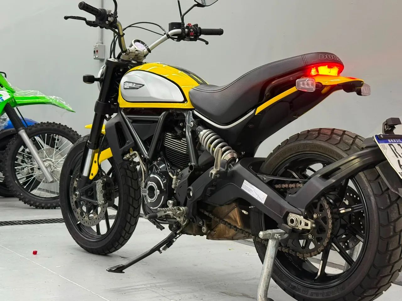 Ducati SCRAMBLER ICON 800cc - Foto 2