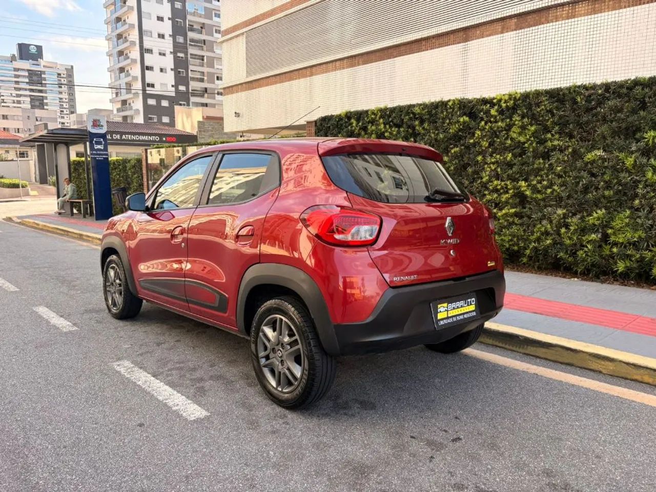 Renault Kwid 1.0 Intense 2019 - Foto 4