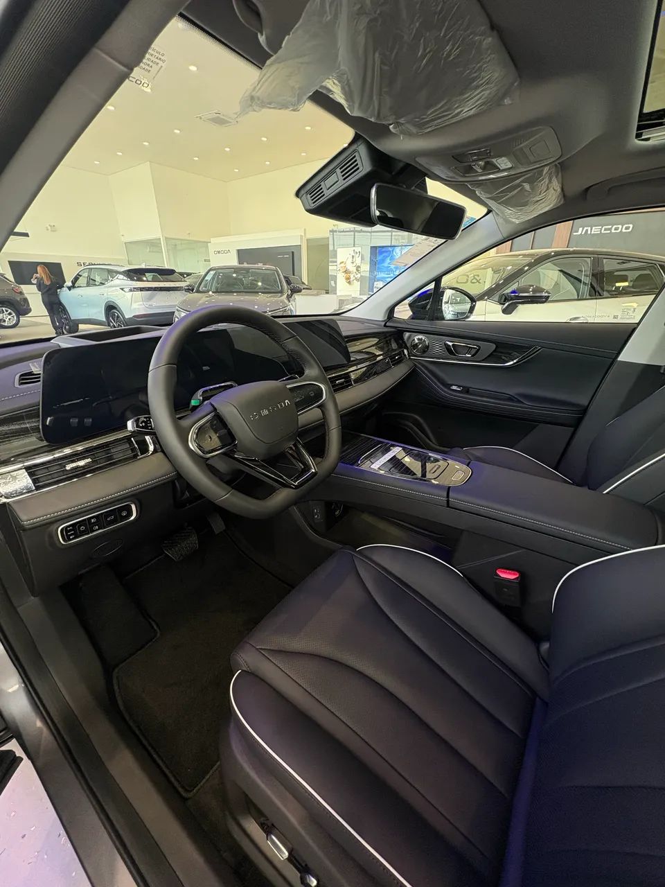 Omoda E5 Elétrico (61,1 KW) 2026 - Foto 5