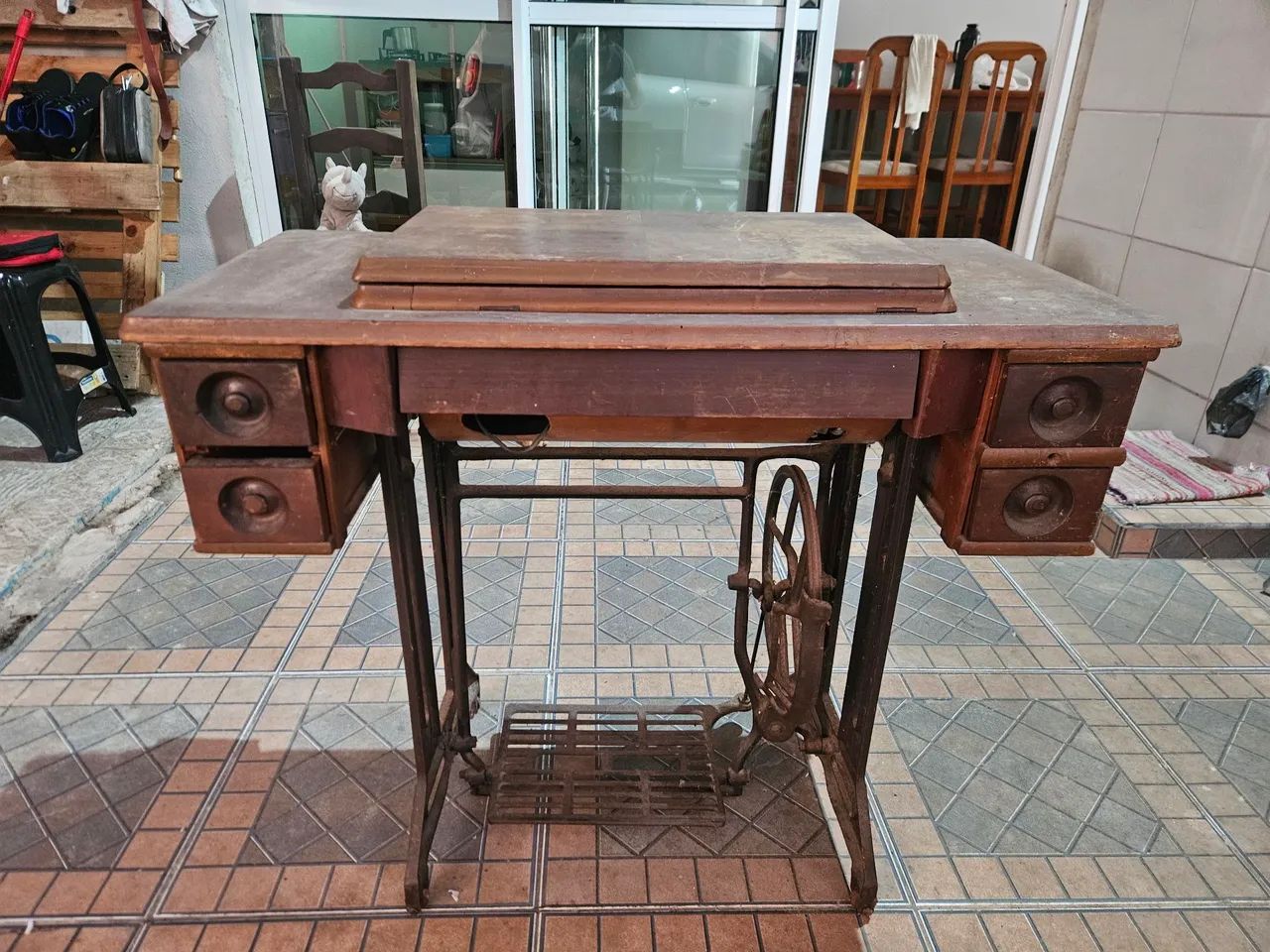 Máquina de costura antiga singer 