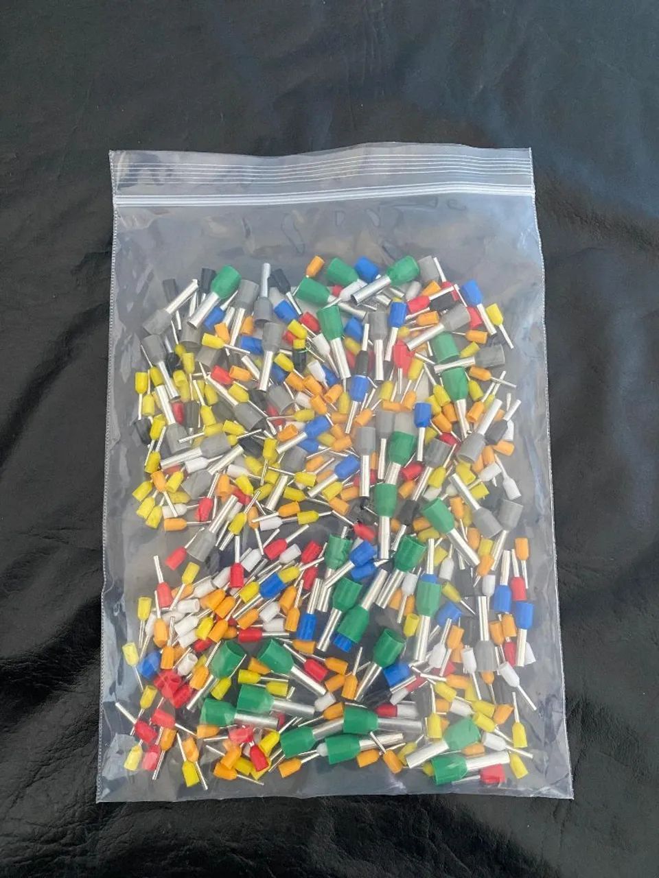 Kit com 500 terminais para fio elétrico