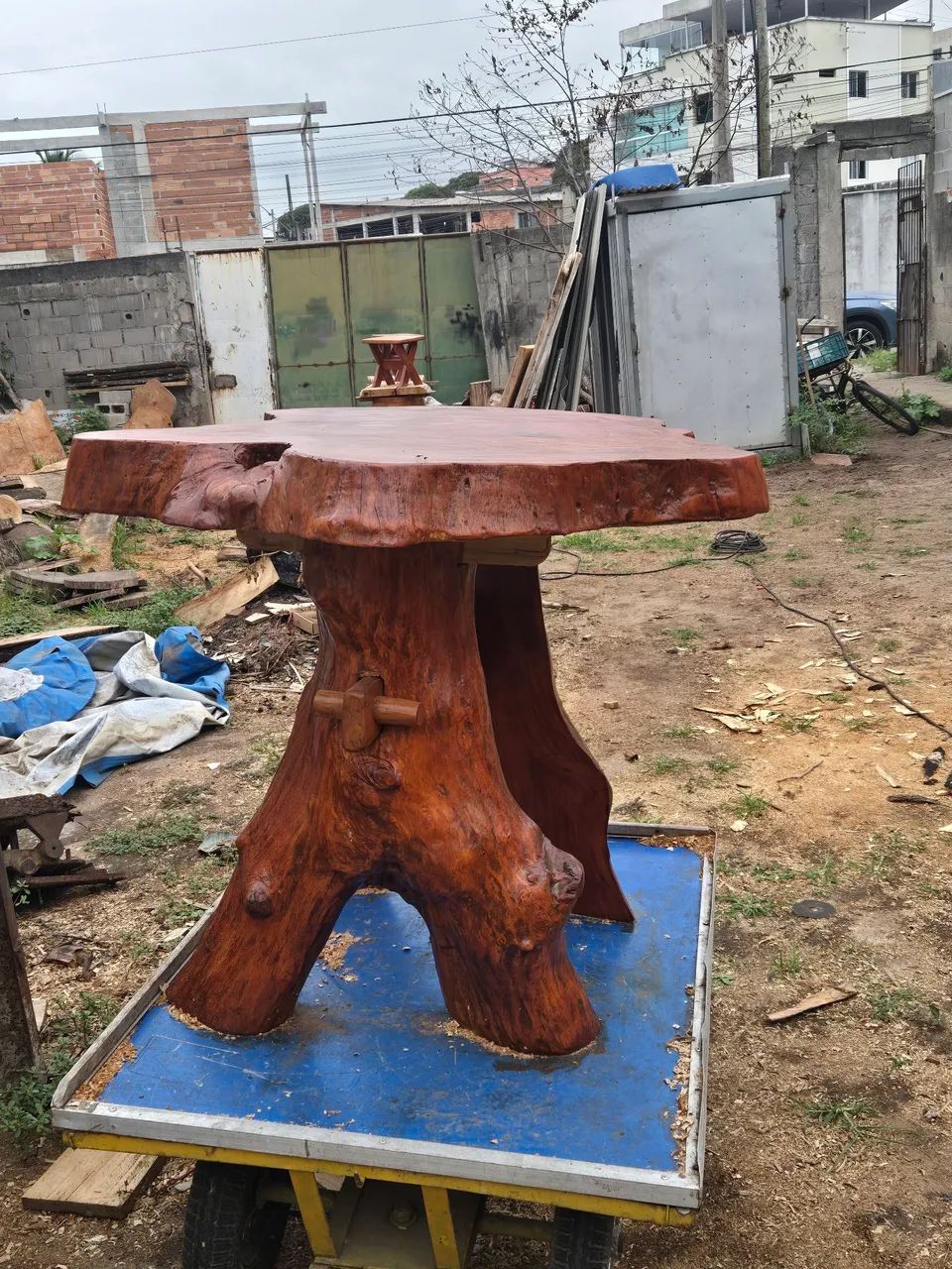Mesa rústica de madeira de lei - Foto 2