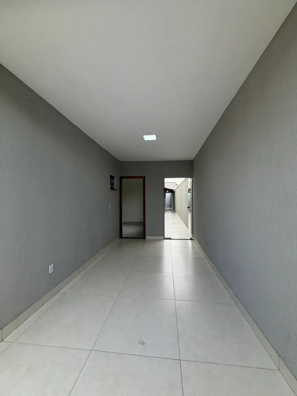 Casa 3/4 com suite - Armários e  Jacuzzi - Foto 5