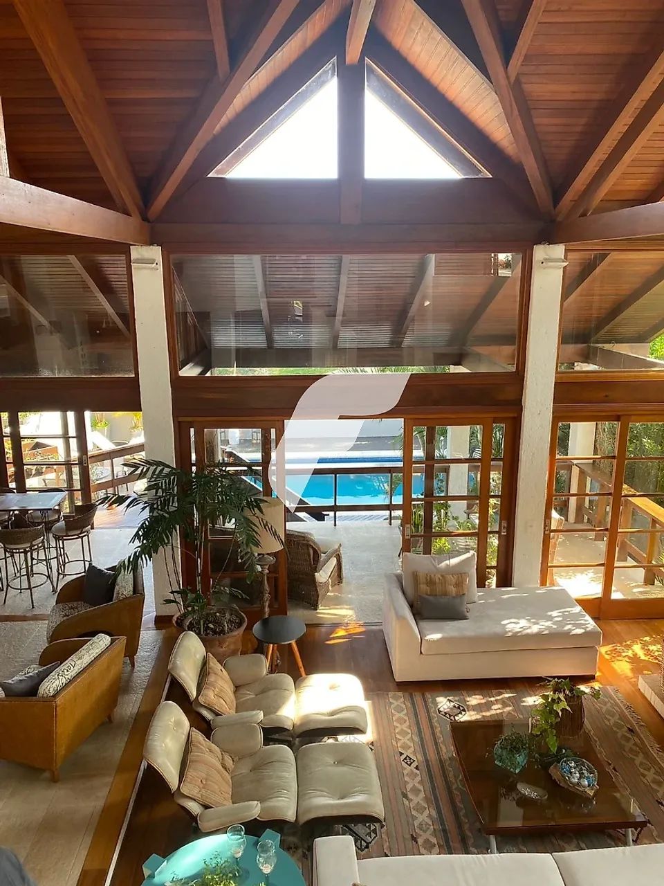 Casa 4 Quartos com 4 Suítes e 530m² - João Paulo - Foto 4
