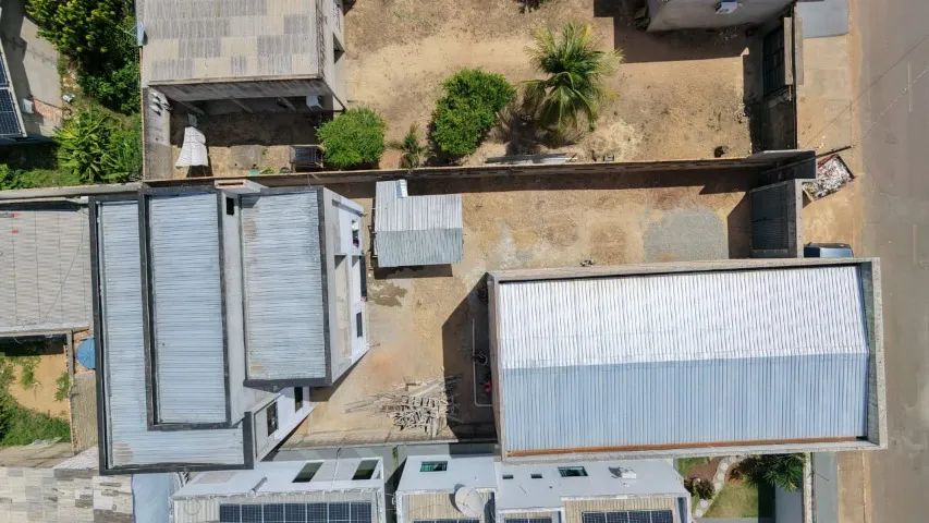 Residencia moderna e loja comercia  - Foto 2