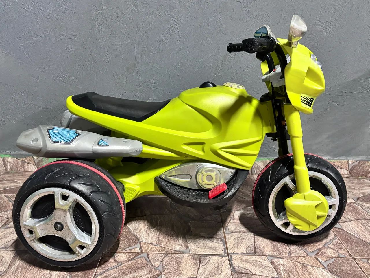 Moto Elétrica Infantil **Valor Negociável ** - Foto 4
