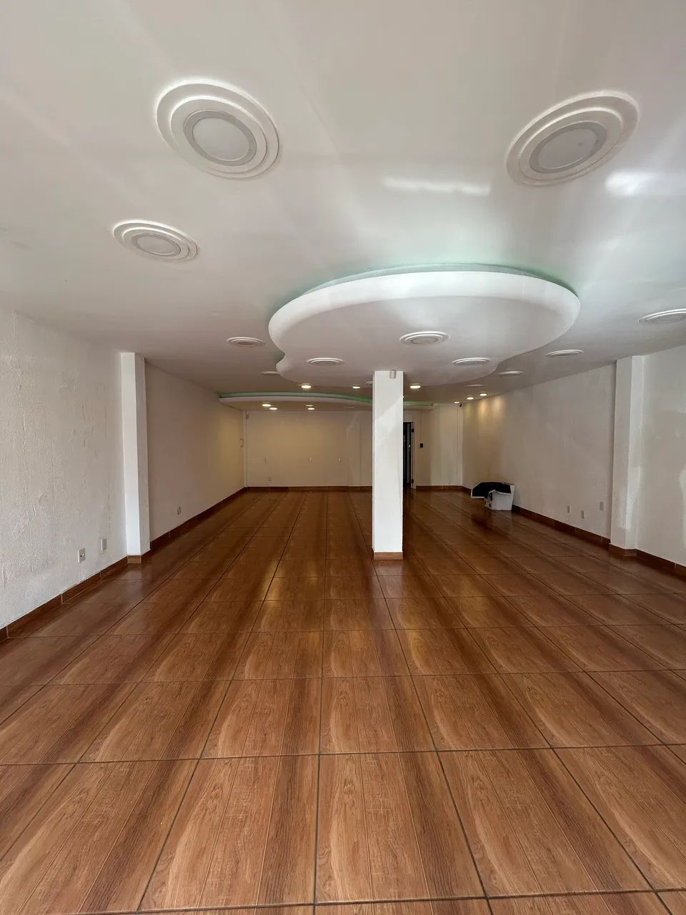 Sala Comercial para Locação - Bucarein - Foto 2