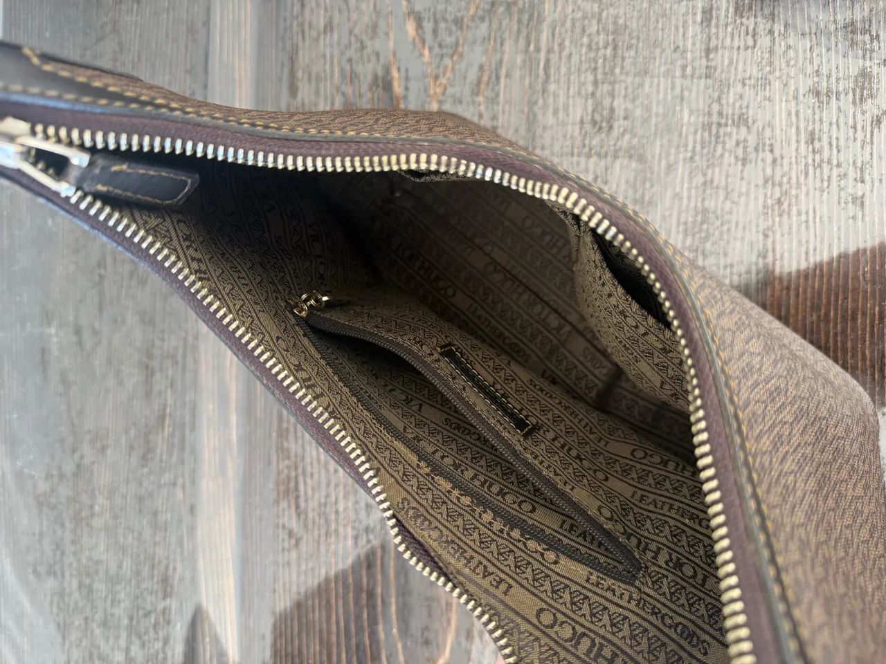 Bolsa Victor Hugo - canvas e couro  - Foto 4