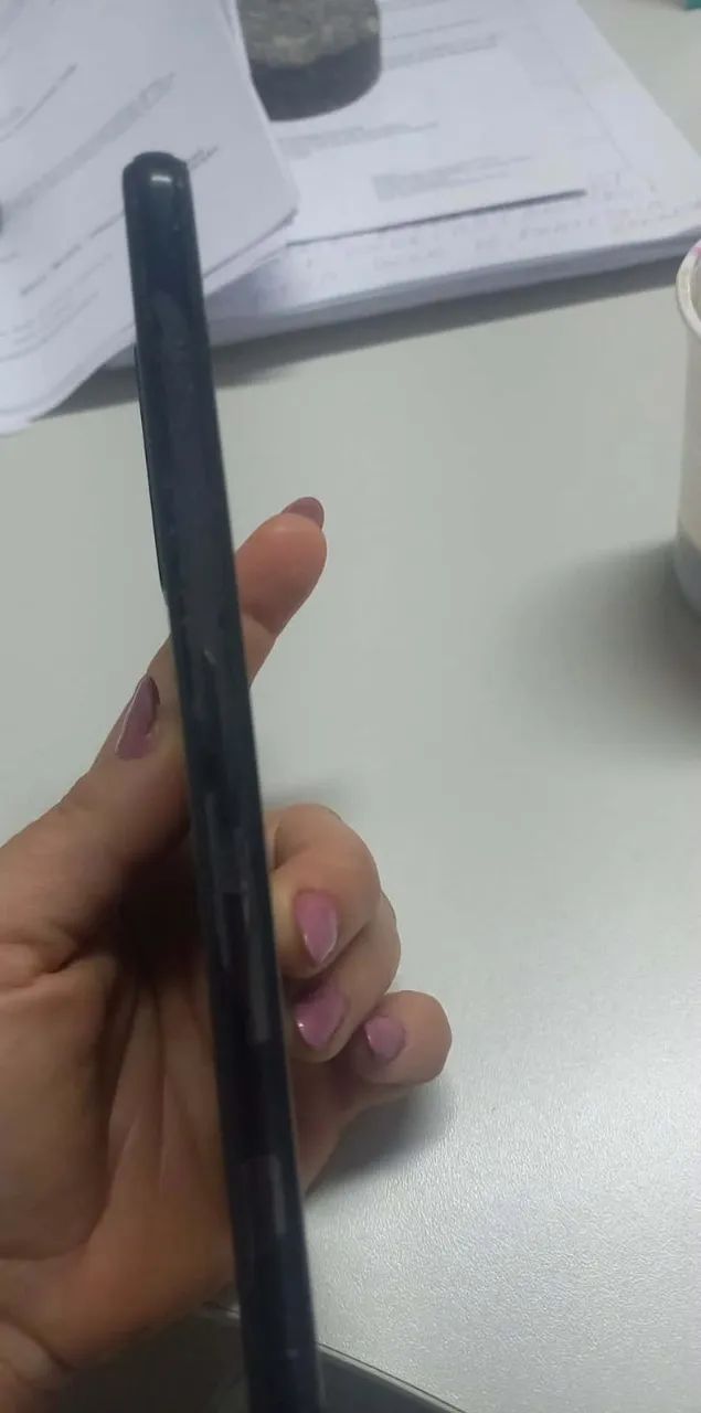 Celular Samsung Galaxy A24 com a tela quebrada e que não liga - Para retirada de peças - Foto 6