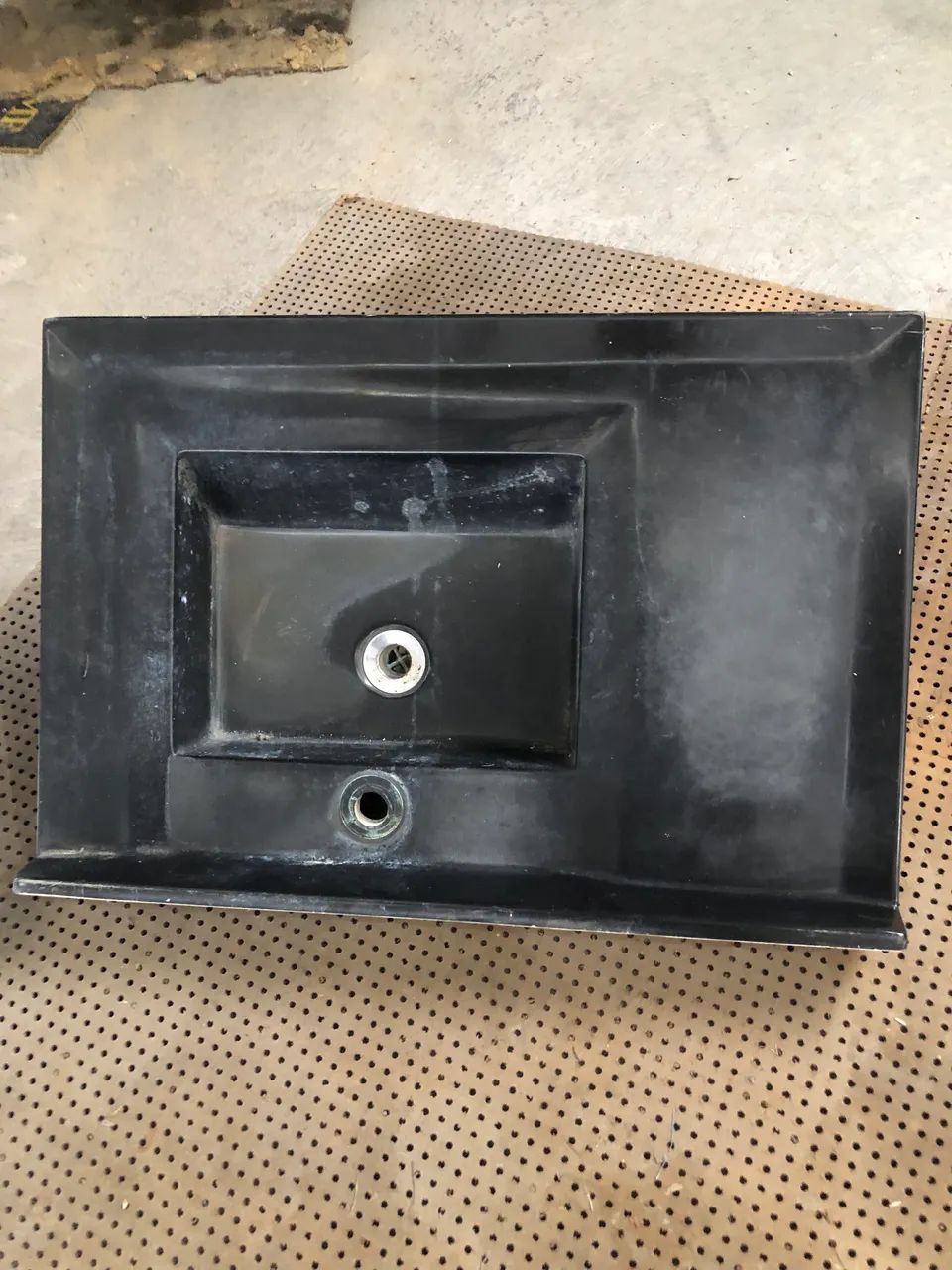 Sink64985884147843120