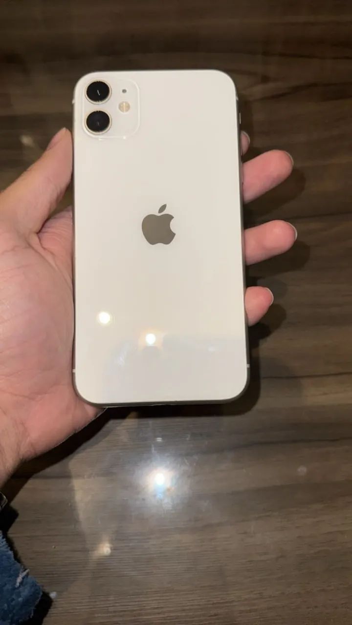 IPHONE 11 64GB - EM PERFEITO ESTADO - Celulares e Smartphones