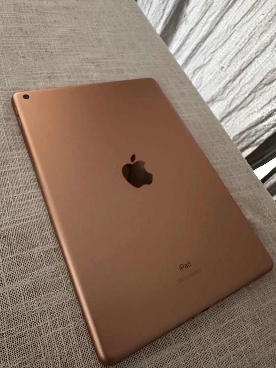 Vendo IPAD  Geração 7 126GB Novíssimo 