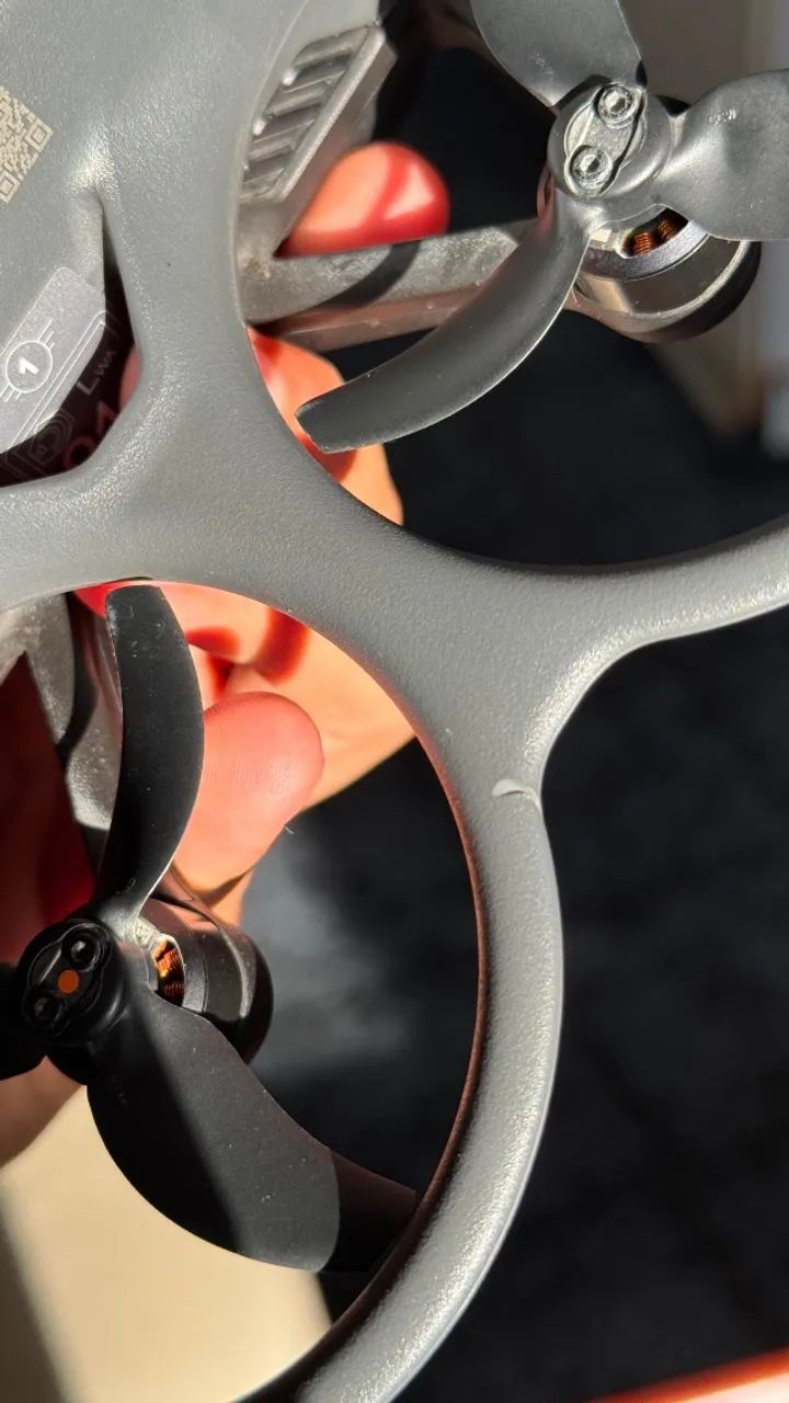 DJI AVATA 2  - Foto 5