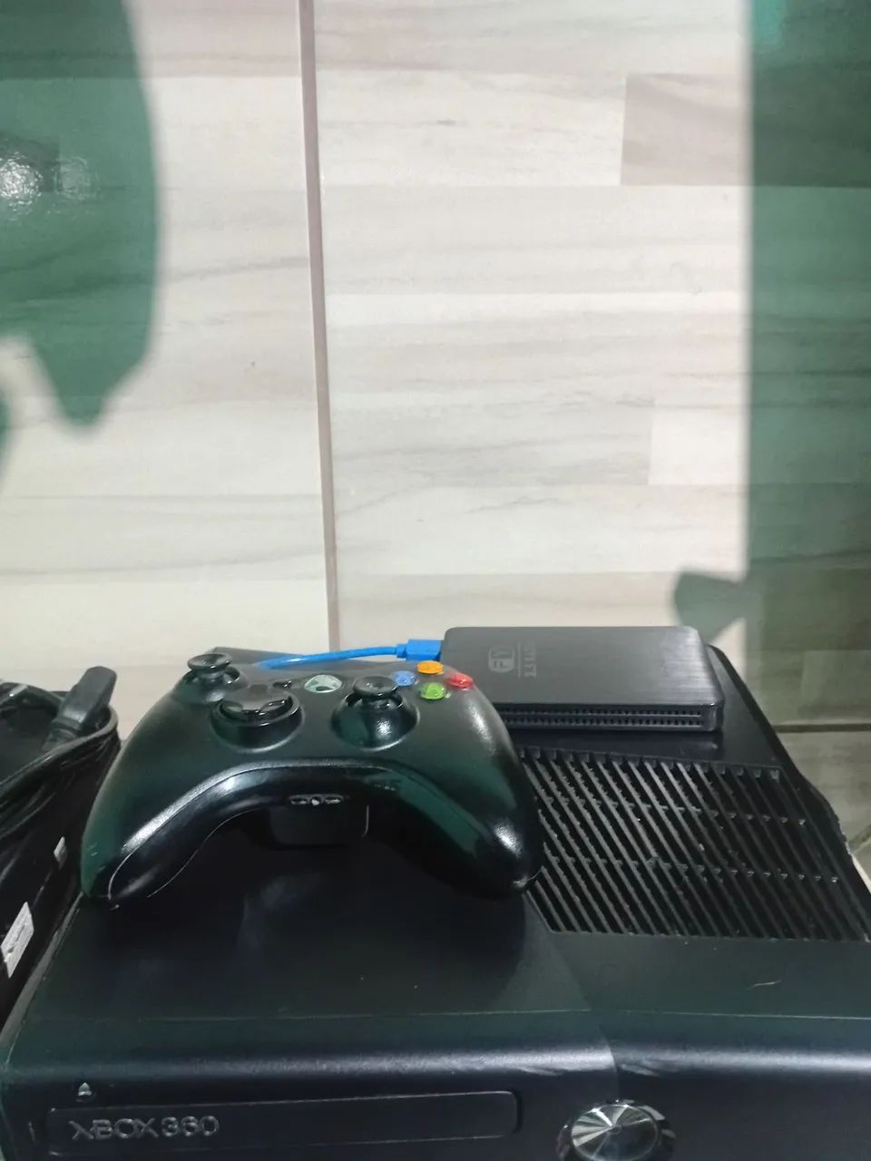 Xbox 360 slim desbloqueado com HD de 500gb