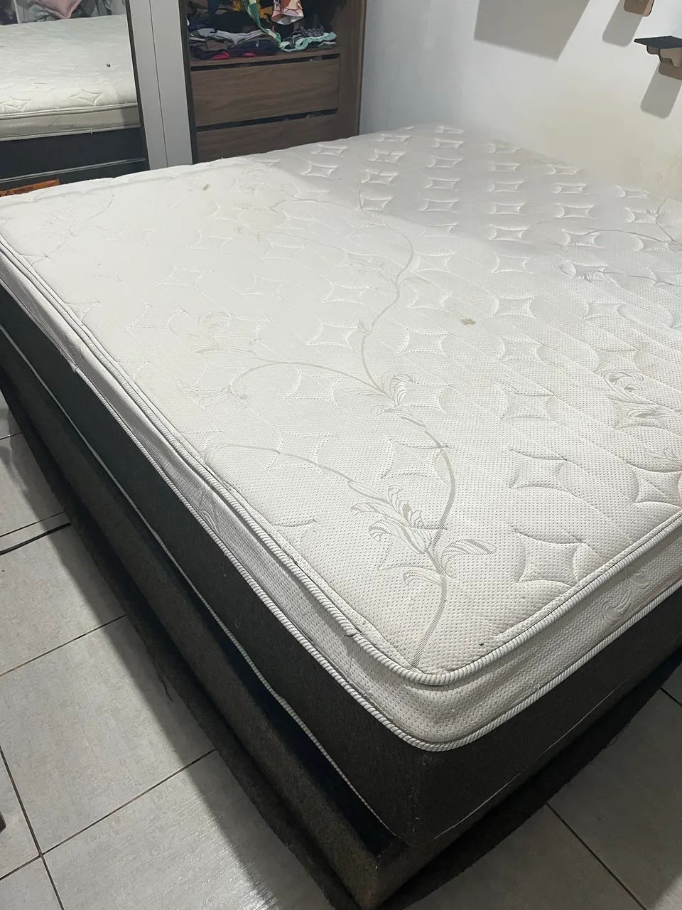 Cama Super King Completa - Excelente Estado - Foto 2