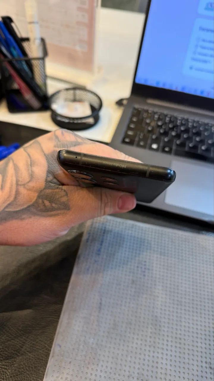 Motorola Edge 50 Pro 256GB - Foto 2