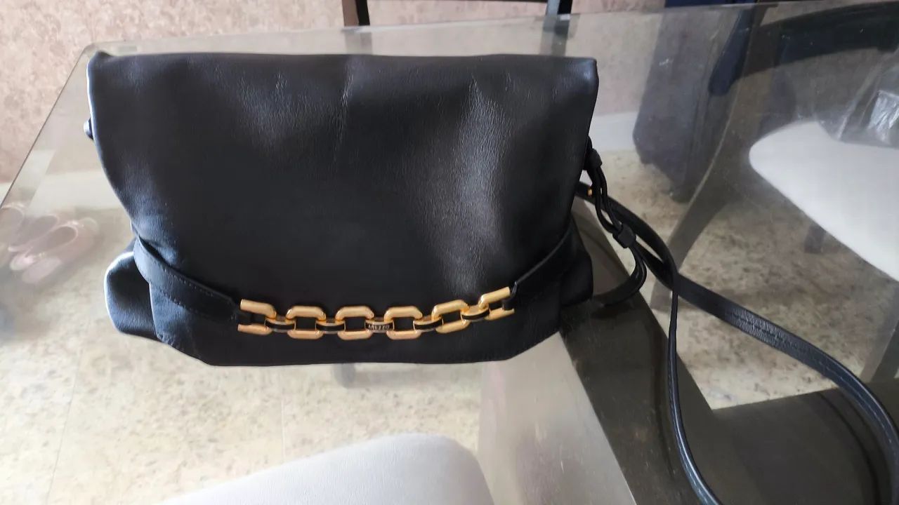 Bolsa preta Arezzo 