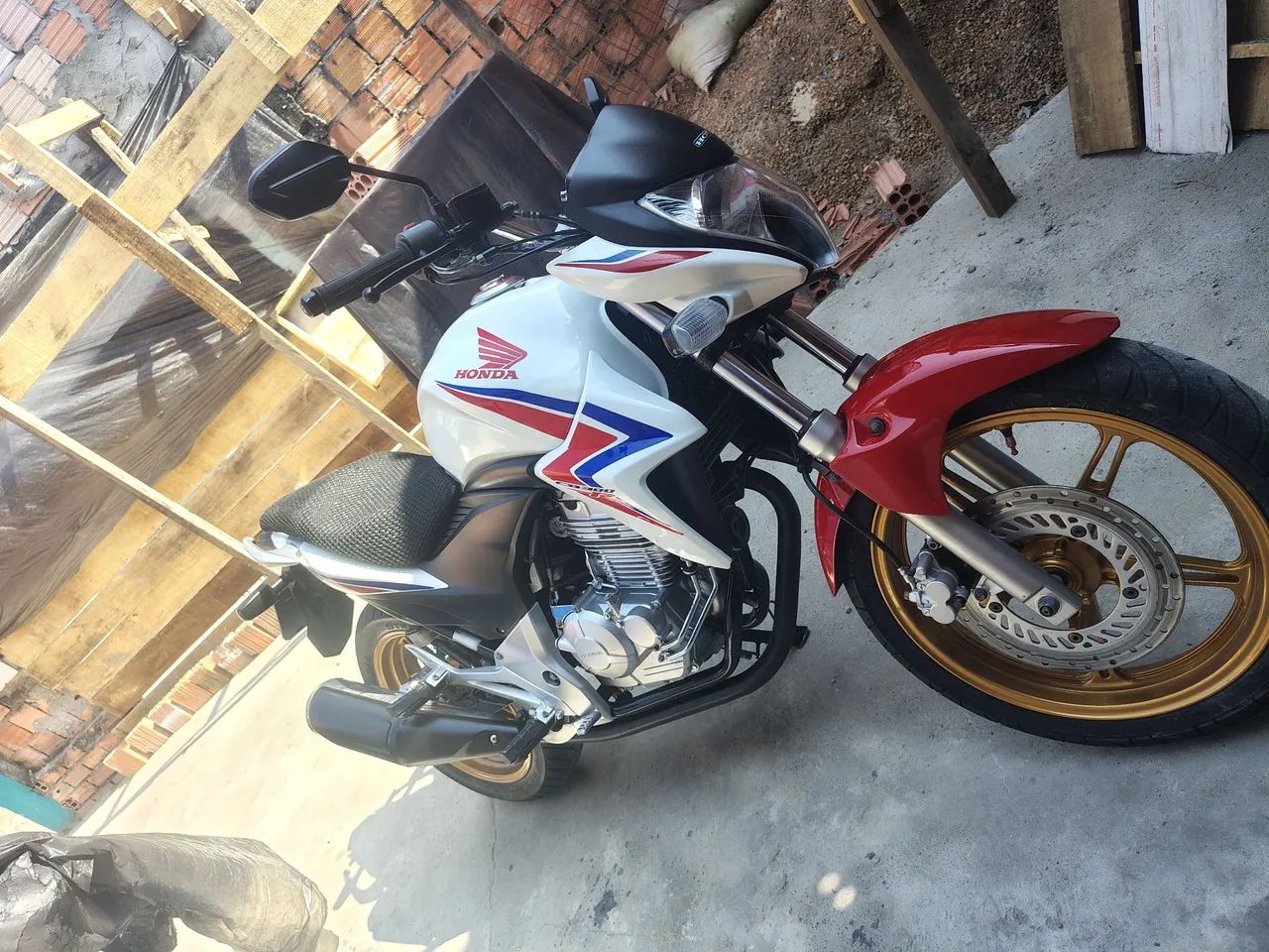 CB 300r seminova  - Foto 4