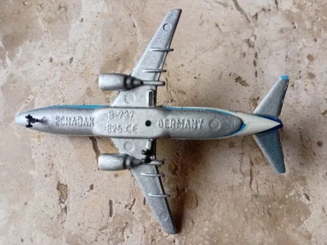 Miniatura Boeing 737 KLM - Foto 4