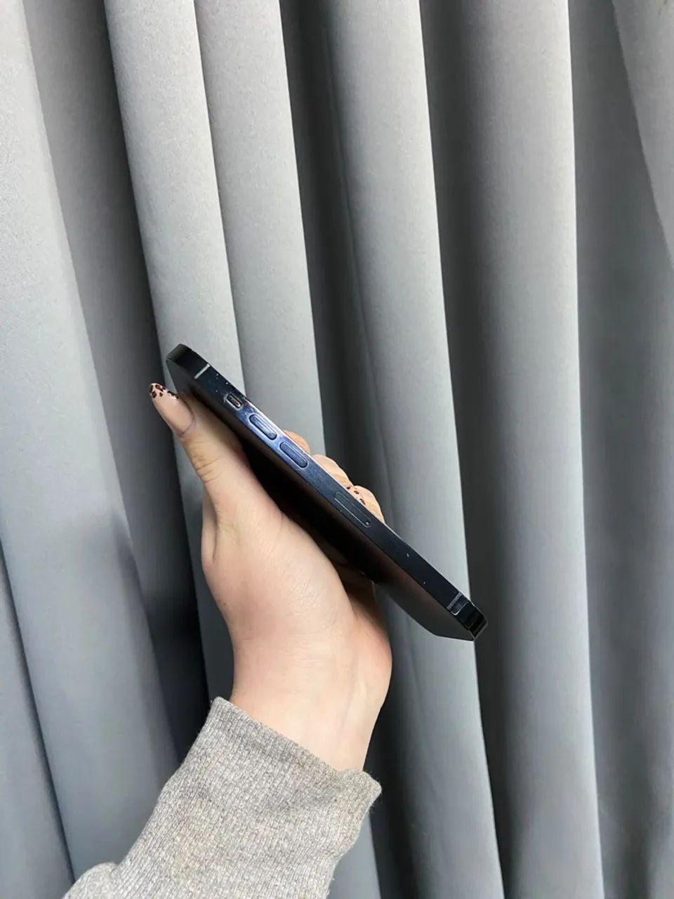 IPHONE 14 PRO  - Foto 4