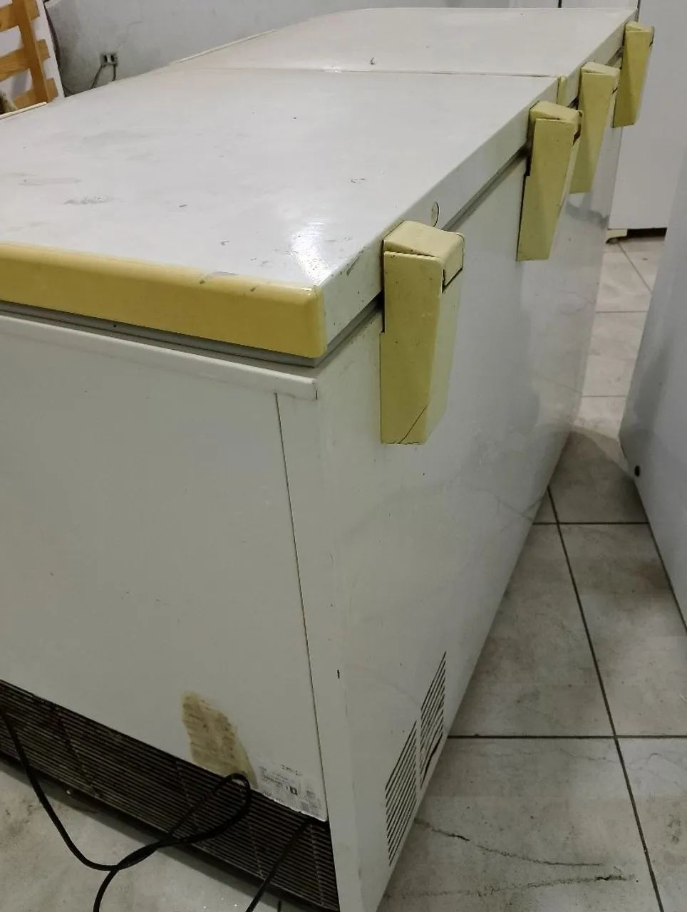 Freezer horizontal Electrolux grande 385 litros 110v - Foto 2