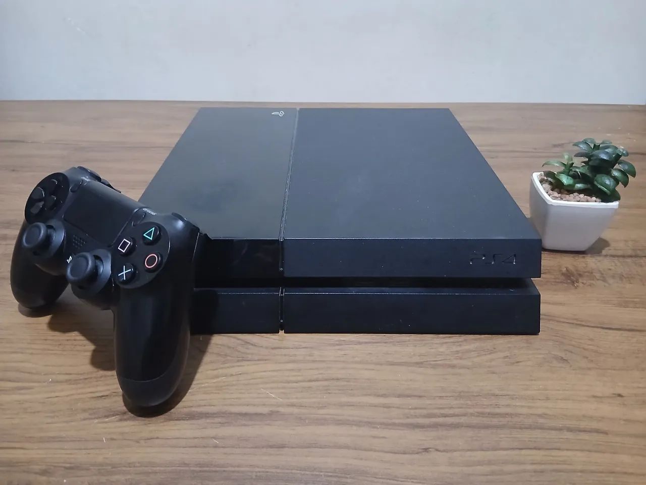 PS4 + 2 controles - Foto 3