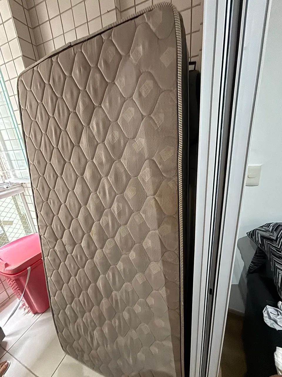Cama de solteiro madeira maciça  - Foto 4