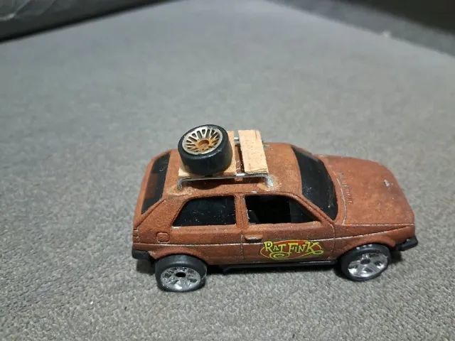 Hot Wheels Volkswagen  Golf MK1 Custom Rust - Foto 2