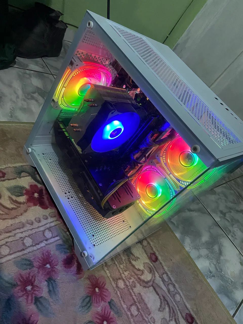 Computador Gamer i5 9400F + GTX 1080 8GB + 16GB RAM - Foto 2