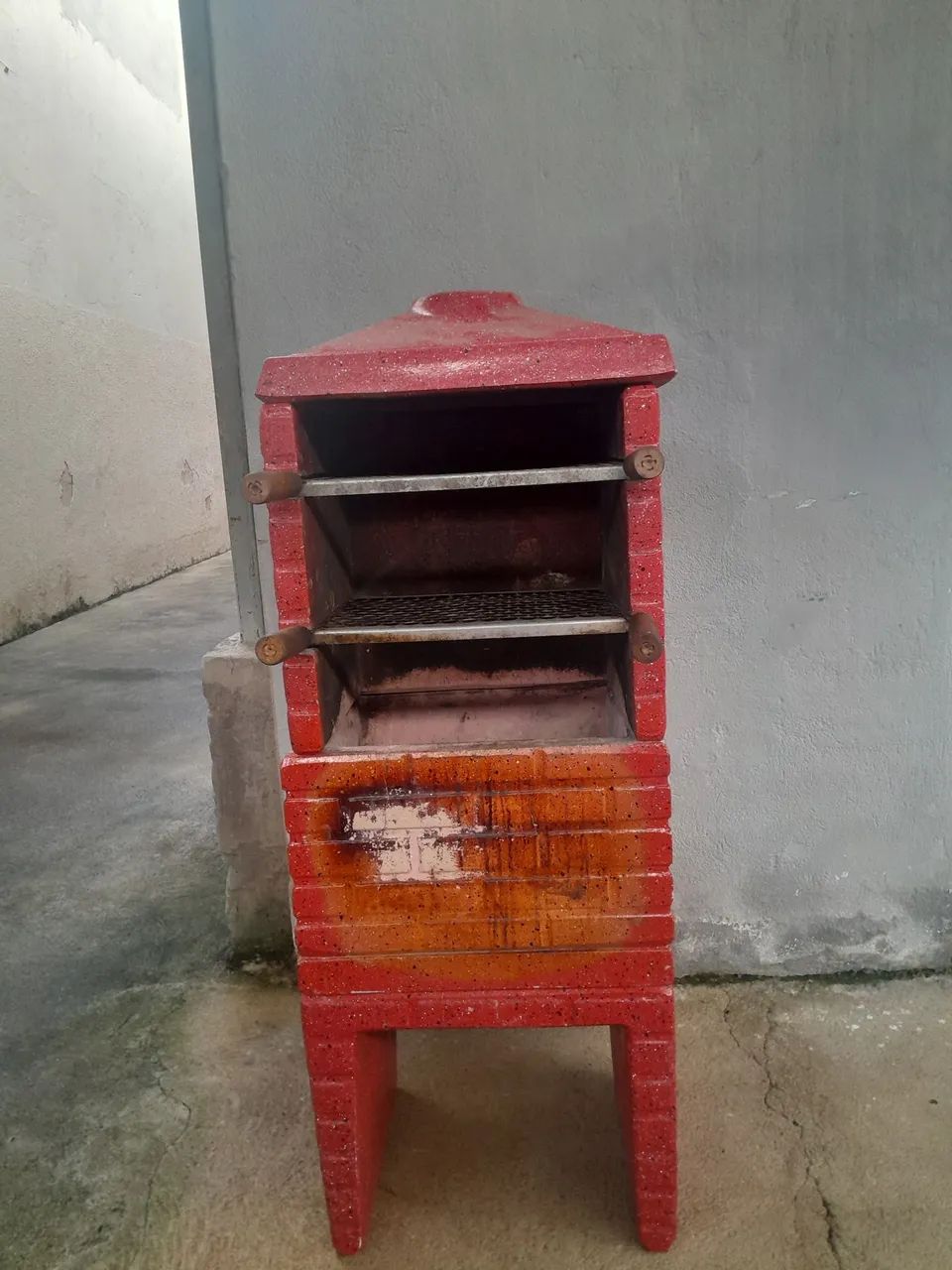 Vendo churrasqueira pré moldada modelo baby  - Foto 2