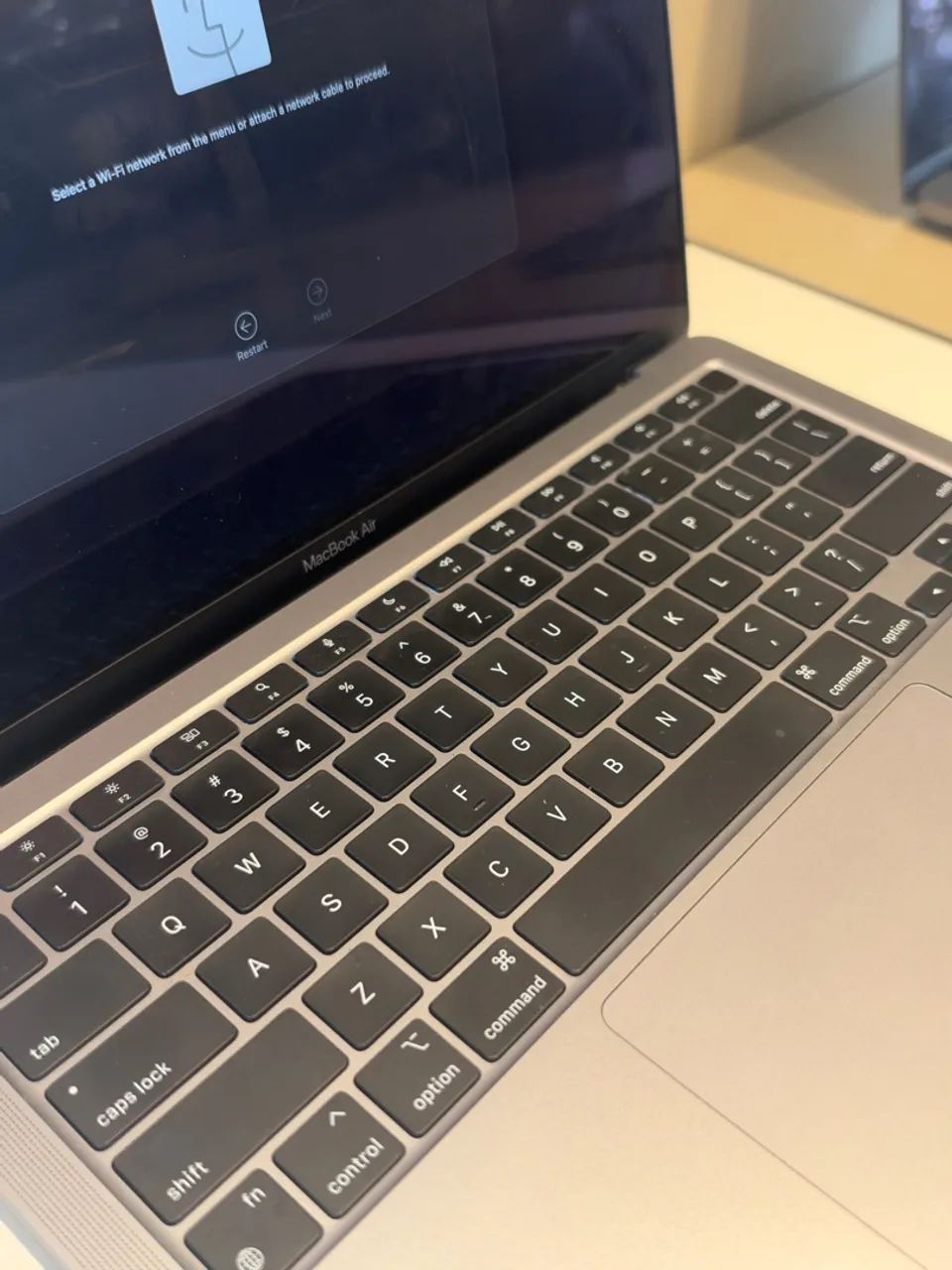MacBook Air M1 | Bateria 98% - Foto 4