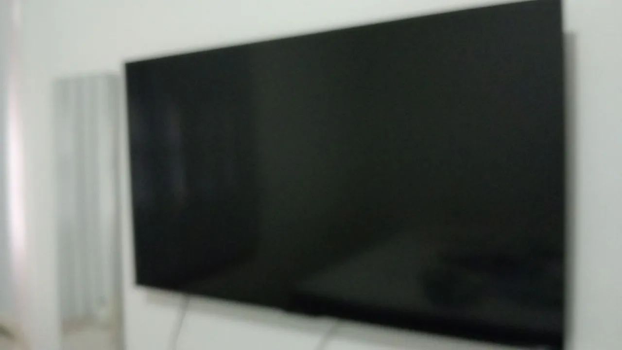 Vendo tv Tcl 50 polegadas excelente estado.
