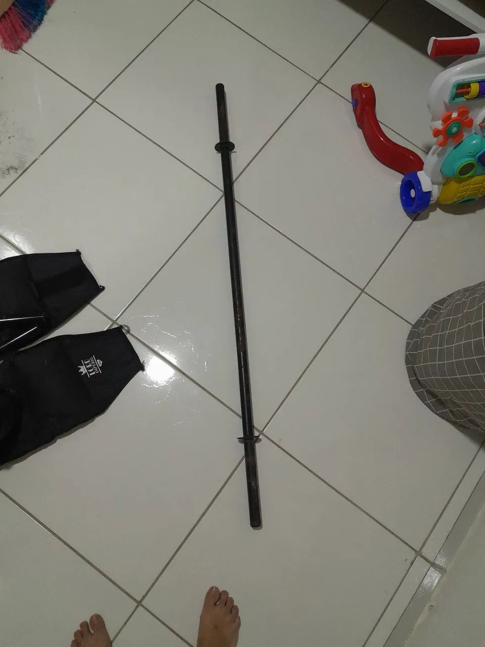 Barra para exercícios 