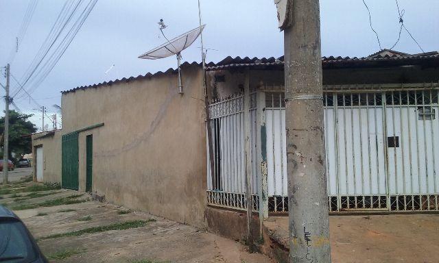 Lote de 180 mts escriturado com 04 residencias, 02 quartos * ZAP - Foto 2