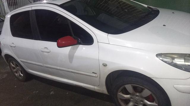 Peugeot - Foto 2