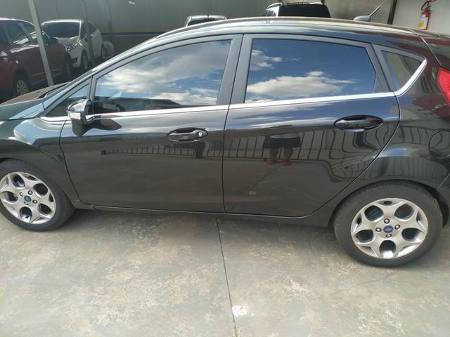 New fiesta hatch 1.6 16v sigma