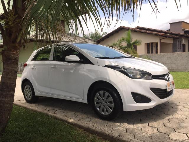 Vendo Hb 20 único dono 2015 carro 1.0 com 6?mil kms - Foto 4