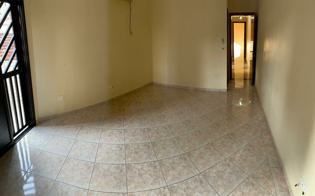 Sobrado na Guilhermina, 3 dormitórios, 2 vagas e sacada - Foto 9