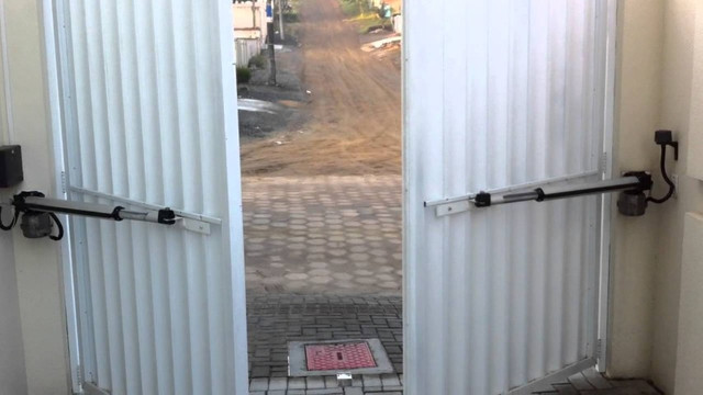 Portão de Alumínio ou Ferro e Motor