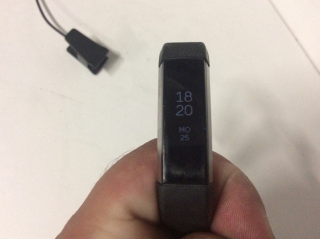 Relógio smartwatch fitbit - Foto 4