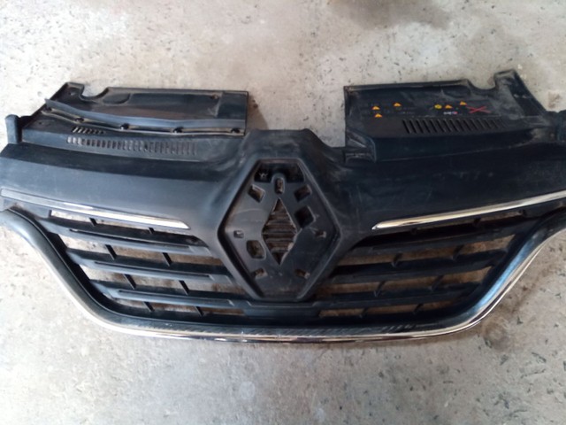 Grade Radiador Novo Renault Sandero Logan Original 