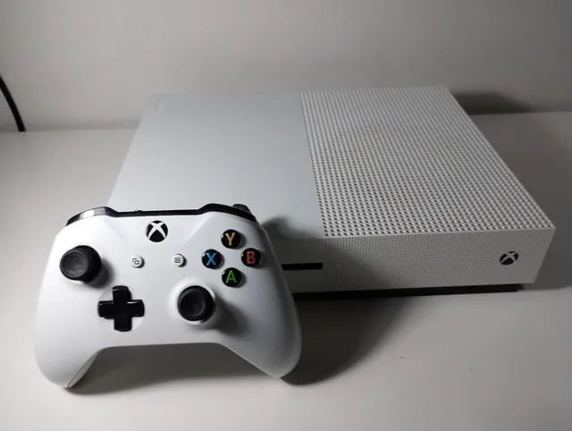 Xbox One S - 1TB - Usado - Videogames - Nova Floresta, Porto Velho