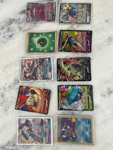 Vendo 60 Cartas de Pokemon Normais e 4 Raras, Produto Masculino Pokemon  Usado 91110177