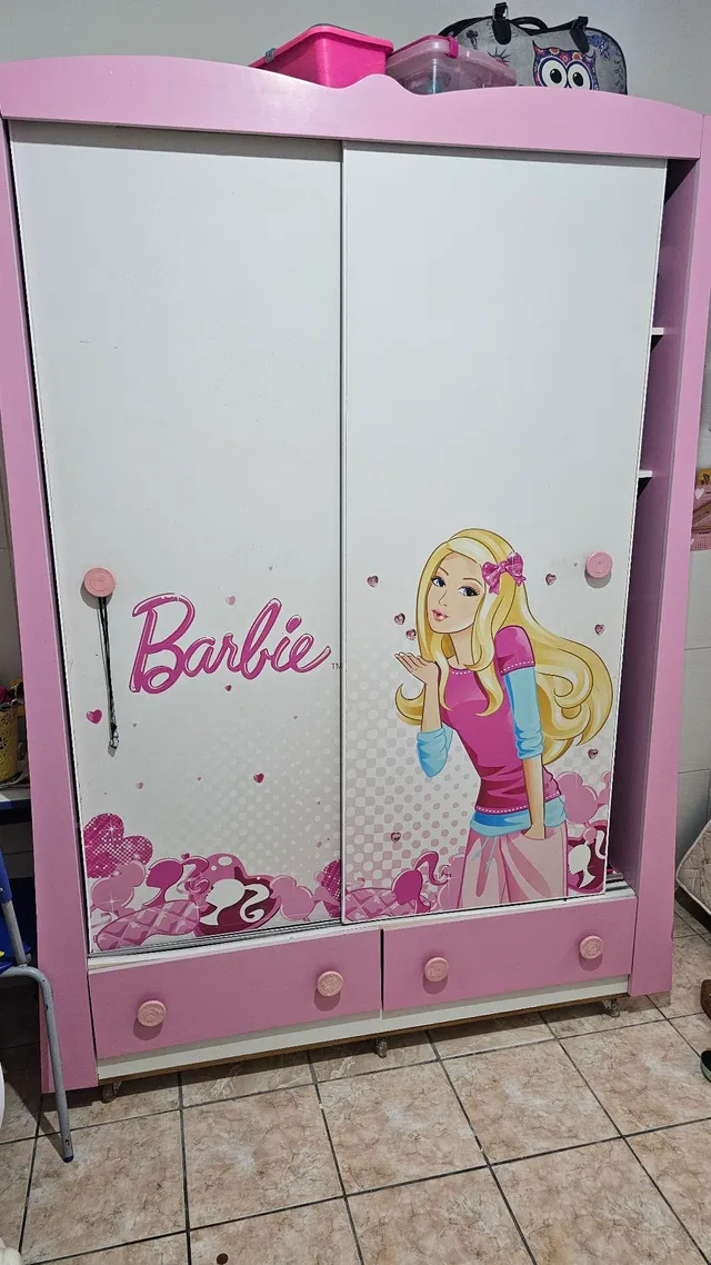 CAMA SOLTEIRO ADESIVADA BASOTO BARBIE