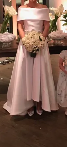 Vestido de noiva cor rosa cetim seda e tule estilo vestido Cinderela Oeiras  E São Julião Da Barra, Paço De Arcos E Caxias • OLX Portugal