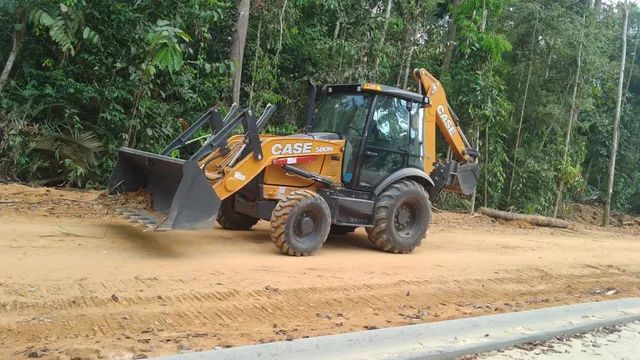 Máquinas para terraplanagem e construção 