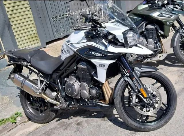 triumph tiger 1200 alpine review