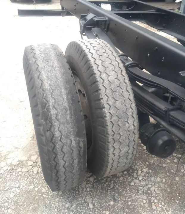 Vw 12140 4x2 1998 - Foto 4